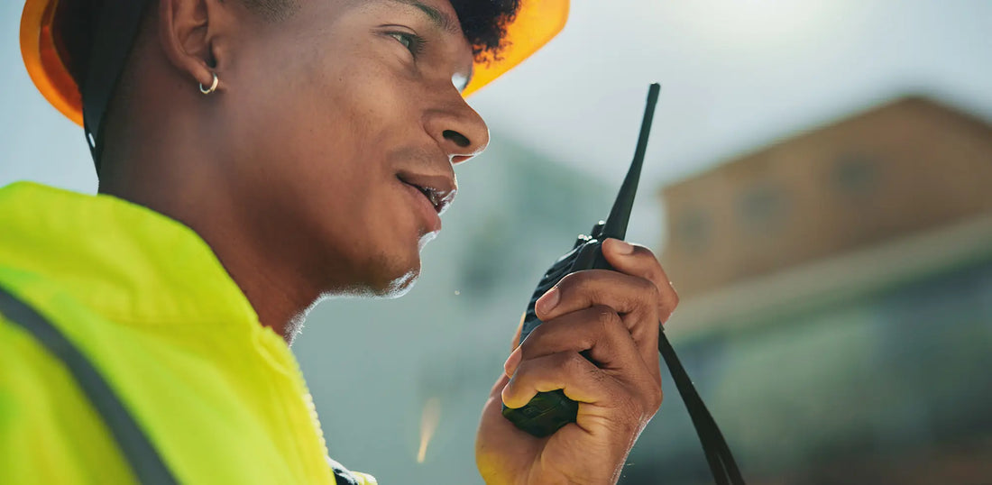 UHF radios for 4WD, marine, and mining: a concise expert guide
