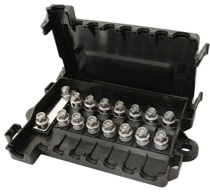 7 Way MIDI Fuse Box with Main Mega Fuse - 150A/CCT 6mm Stud (LV5384)