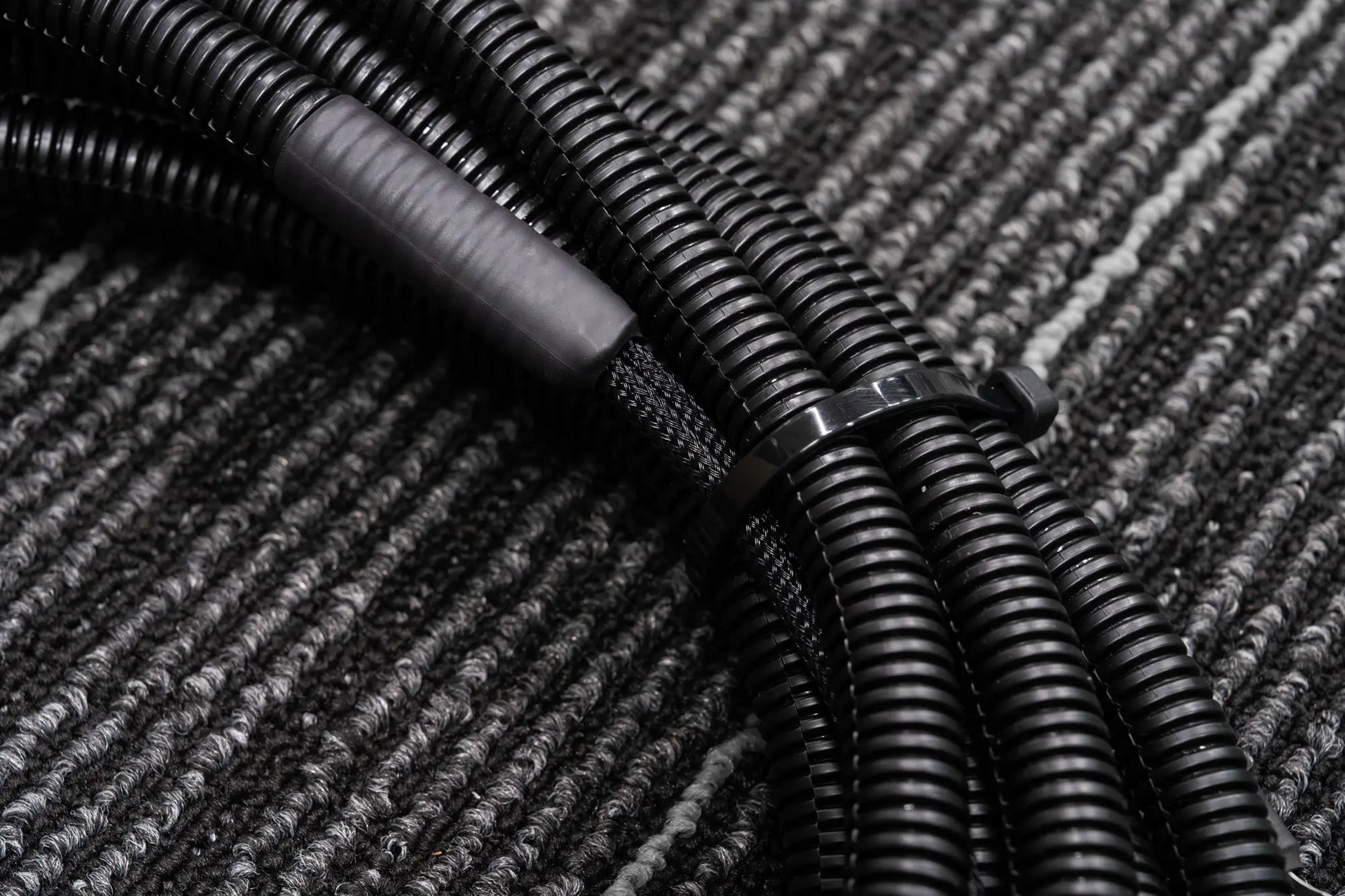 Caravan Wiring Harness for ESC - 7 Metre, 5mm Twin Core, 30A Fused Anderson Plug