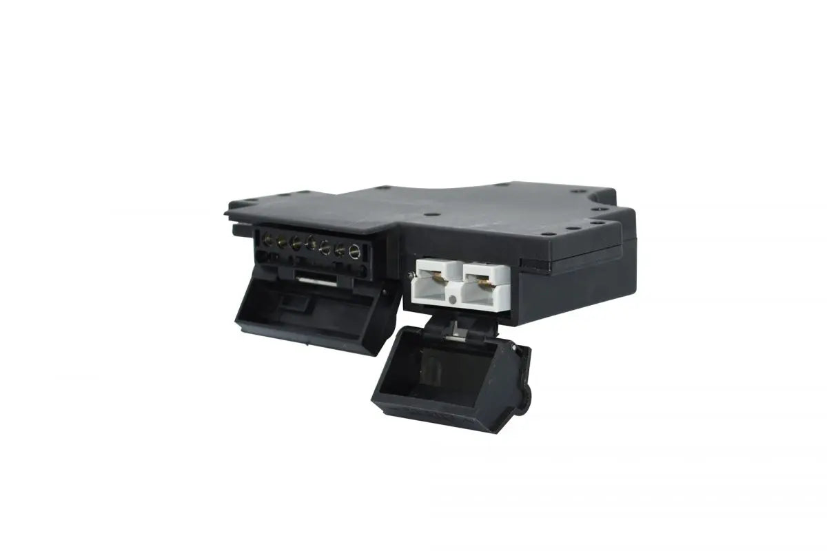 Trailer Vision Duo Trailer Socket - 12 Pin Flat Socket with 50A LED 30V Screw Connector