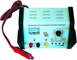NiCd/NiMH Auto Charger