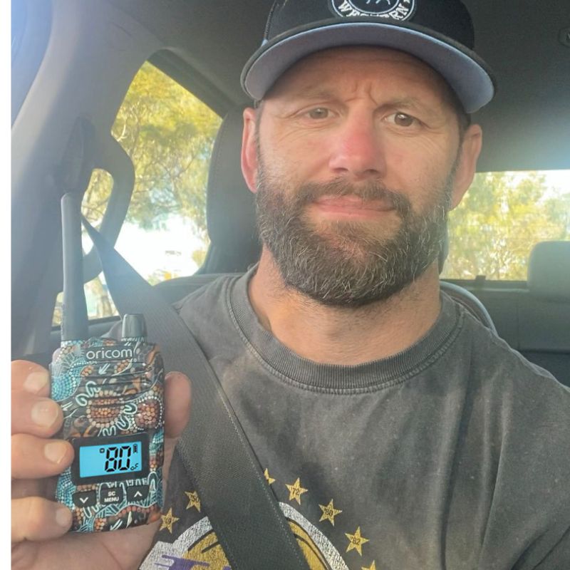 Oricom DTX600WA Walkabout IP67 5 Watt Handheld UHF CB Radio