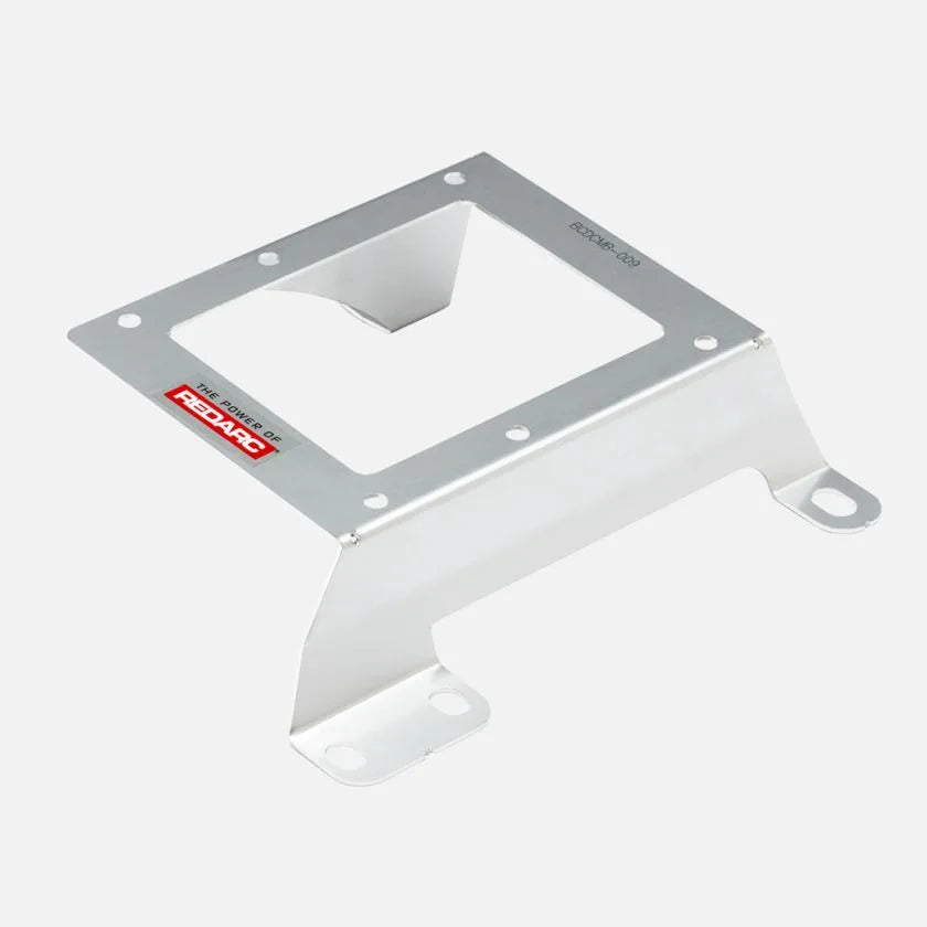 REDARC BCDCMB-009 BCDC Mounting Bracket for Mitsubishi Triton MR & Pajero Sport QF