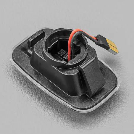 STEDI Dynamic LED Side Marker – Suits Toyota LandCruiser 70 & 80 Series (LEDCONV-TOY-SM7080)