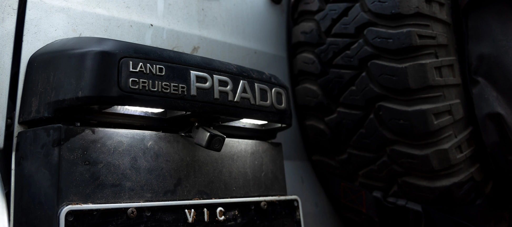 STEDI LED License Plate Light - Suits LandCruiser 70, 80 & 150 Series / FJ Cruiser (LEDCONV-TOY-781LCNS)