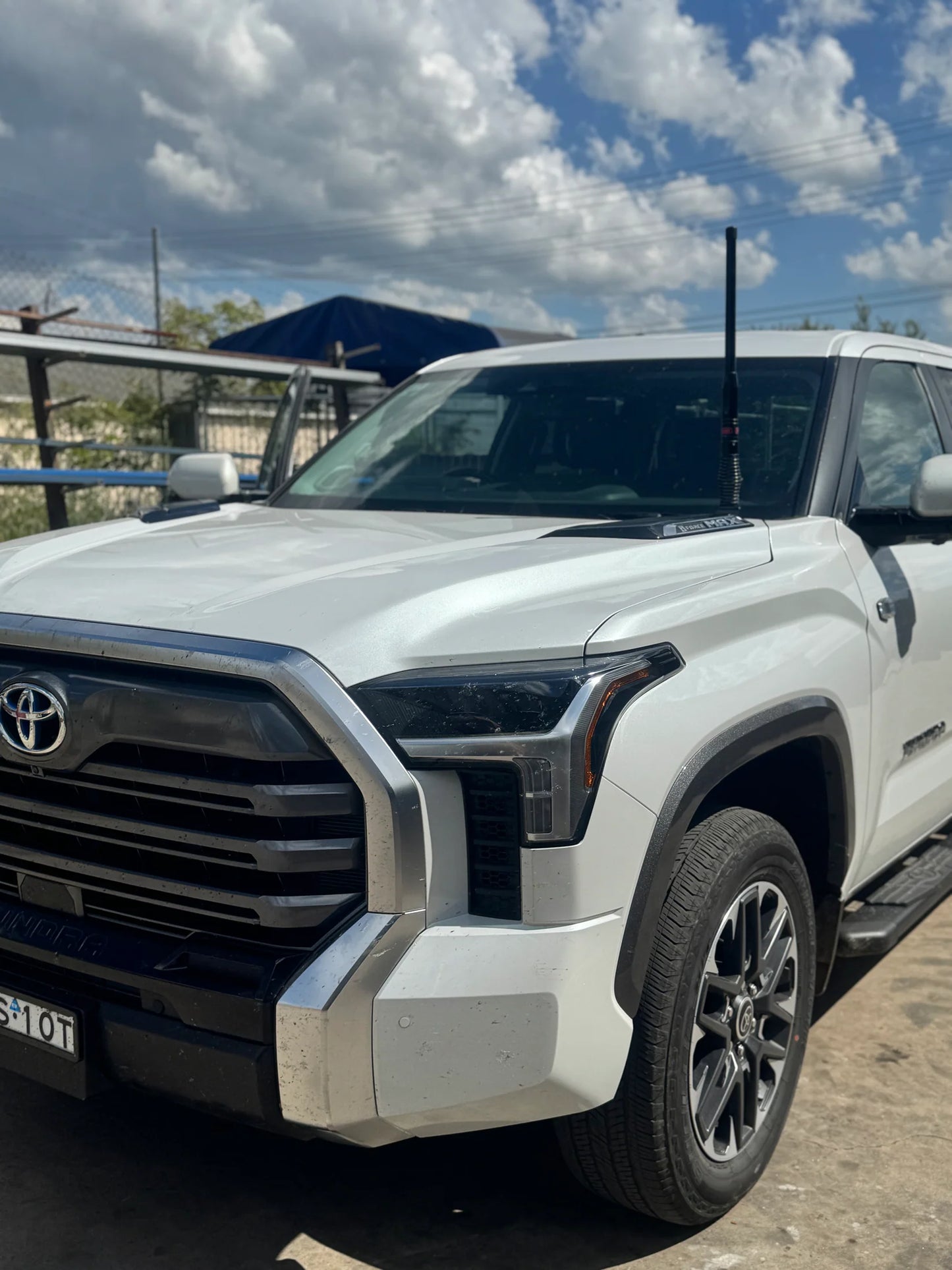 GMF4x4 Toyota Tundra (Nov 2024-Current) Bonnet Aerial UHF Antenna Bracket PSG BB-250